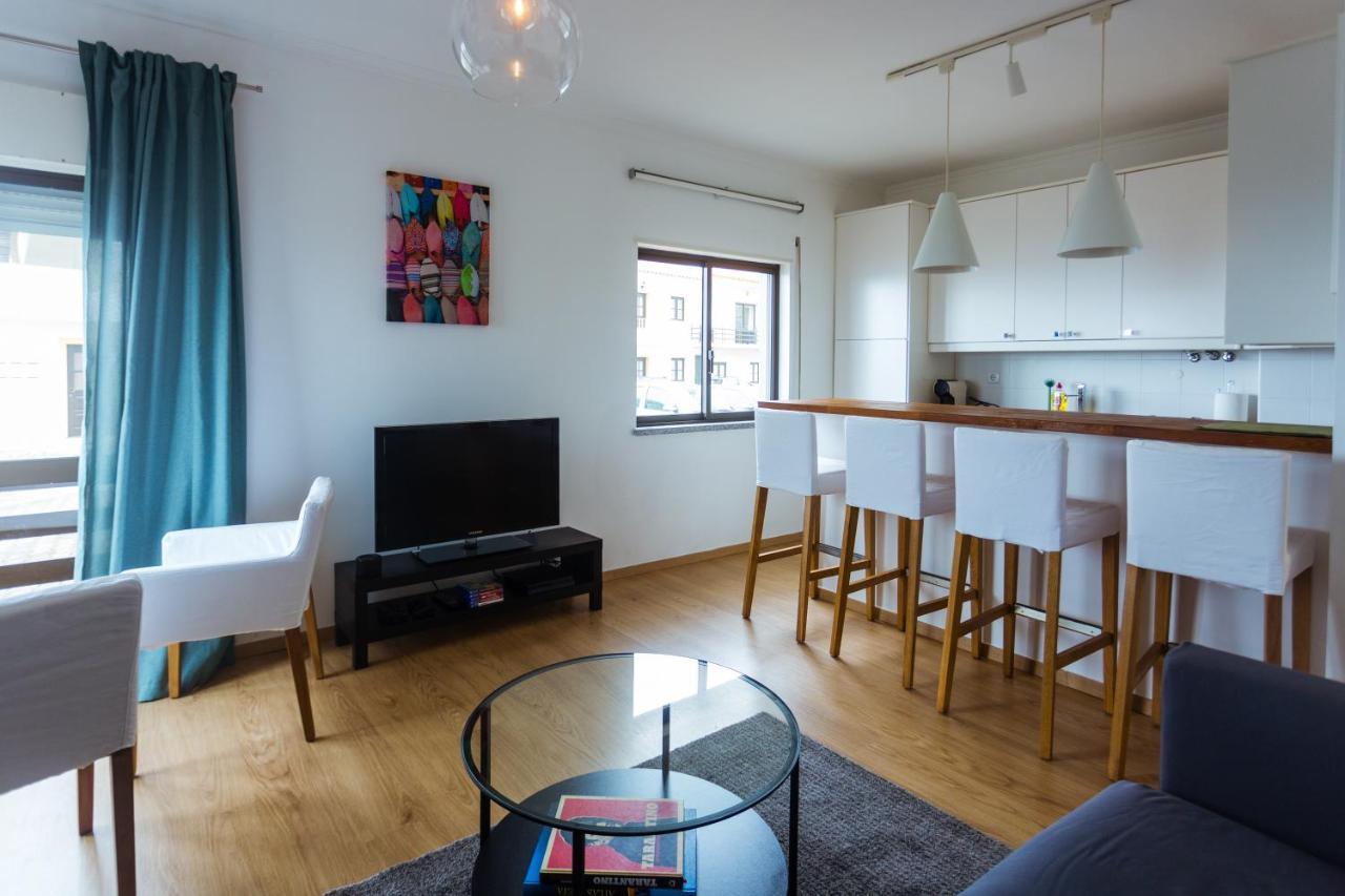 Enjoy View Apartment - Ocean, Surf, Beach, Eat & Work Atouguia Da Baleia Exterior photo